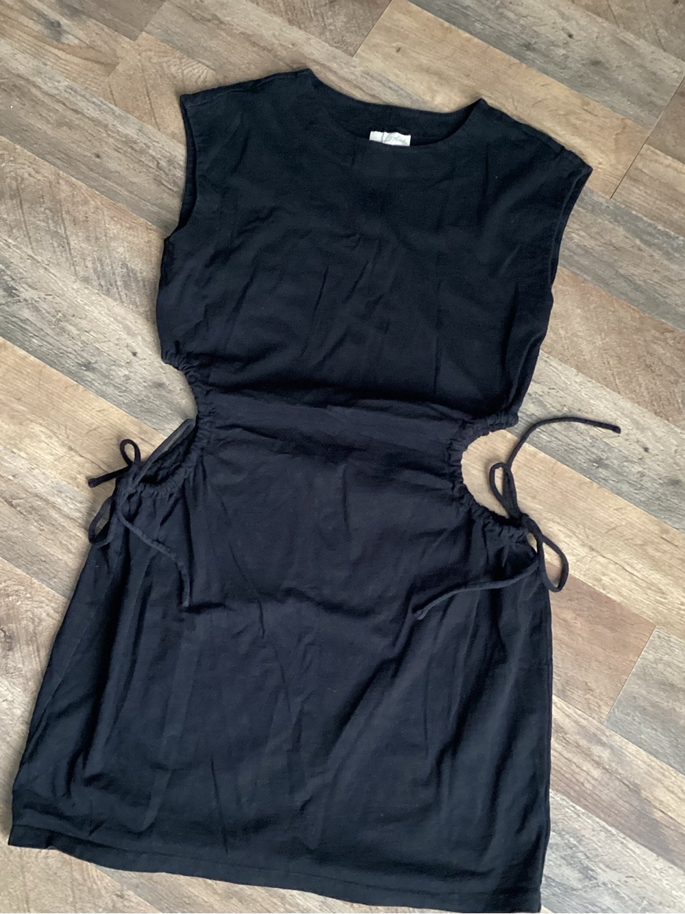 Universal Threads Black Sleeveless Side-Tie Dress